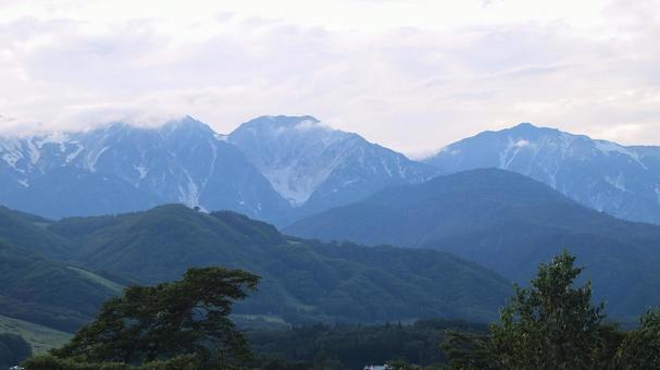 夏の白馬三山 夏の白馬三山の写真