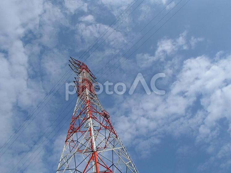 鉄塔がある風景 鉄塔,送電線,電線の写真素材