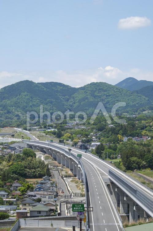 新東名　秦野丹沢付近 新東名,高速道路,神奈川県の写真素材