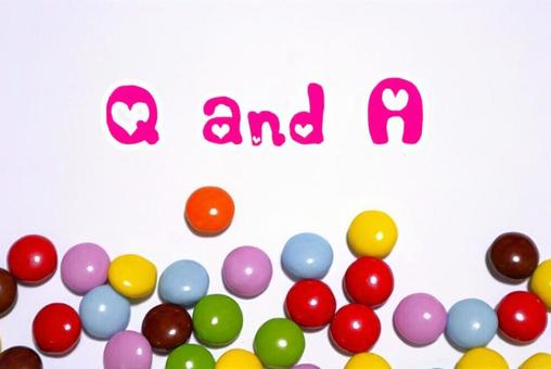「QandA」文字入り素材マーブルチョコ 「QandA」文字入り素材マーブルチョコの写真