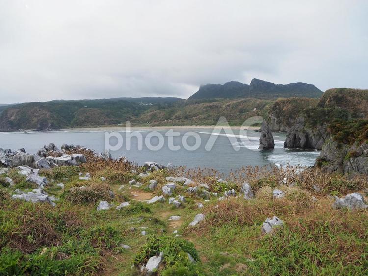 沖縄島最北端の地辺戸岬から見た景色 辺戸岬,沖縄,海の写真素材