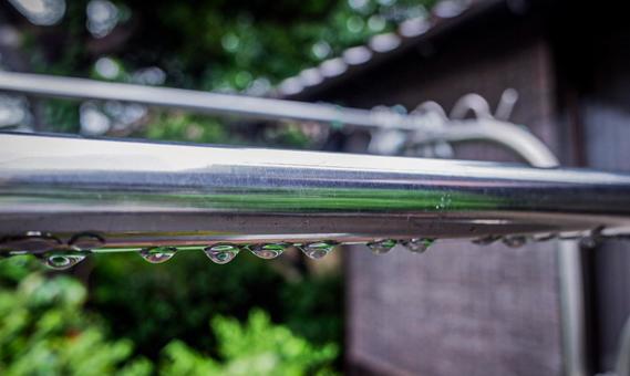 Photo, rainy season, raindrops, clothesline, 