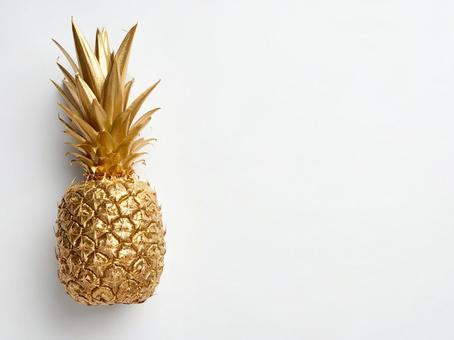 金のパイナップル 金のパイナップルの写真