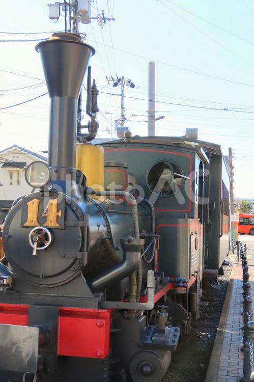 四国松山を走る坊っちゃん列車 坊っちゃん列車,愛媛県,公共施設の写真素材