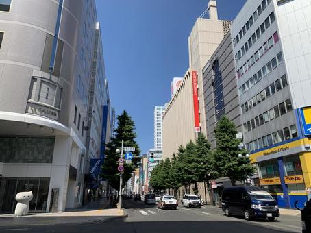 7月上旬の札幌市中央区南1条通 7月上旬の札幌市中央区南1条通の写真