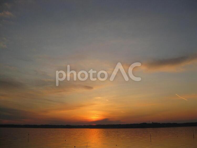 北浦の夕日 夕日,北浦,湖の写真素材