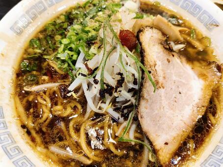 濃厚な醤油ラーメン俯瞰 ラーメン,拉麺,醤油の写真素材