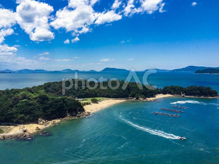砂浜と海と空 バカンス,夏,島の写真素材