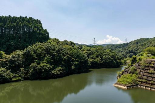 夏の瓜田ダム 夏の瓜田ダム ダム,瓜田ダム,青空の写真素材