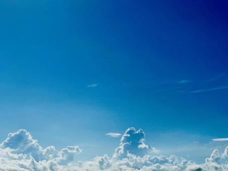 空のキャンバスに空を描く 空のキャンバスに空を描く 青空,空,そらの写真素材