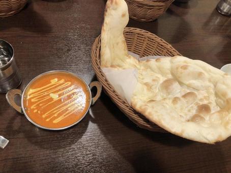 バターチキンカレー ナンセット ランチ,お昼ご飯,おひるごはんの写真素材