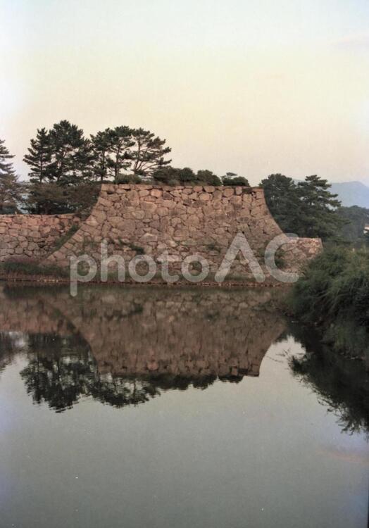 黄昏の萩城天守台 萩城,天守台,黄昏の写真素材