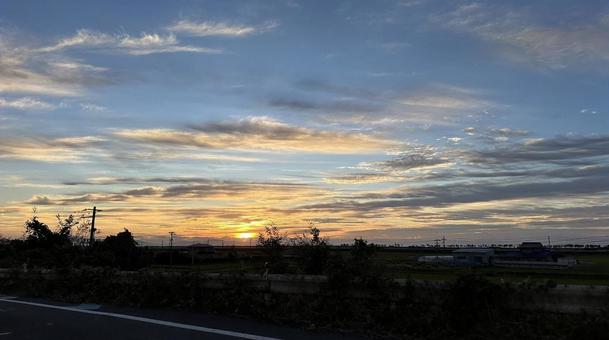 秋の朝日 秋の朝日の写真