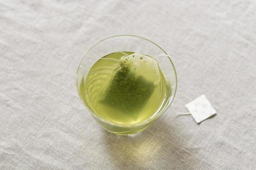 緑茶のティーバッグ_上から 緑茶のティーバッグ_上からの写真
