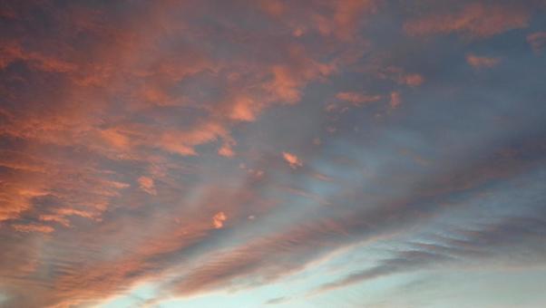 秋の夕空の写真