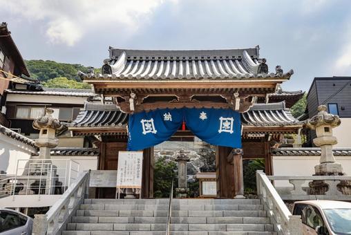 長照寺　山門 長照寺,建物,山門の写真素材
