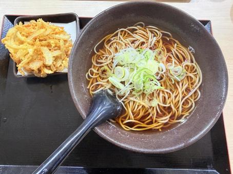 蕎麦とかき揚げ 蕎麦,天ぷら,かき揚げの写真素材