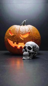 ハロウィンのかぼちゃと髑髏 ハロウィンのかぼちゃと髑髏の写真