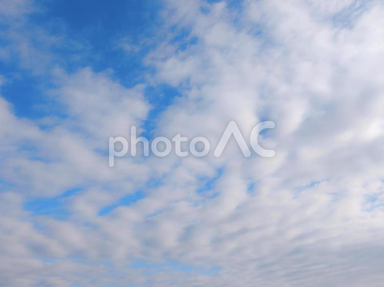 【空の写真】空模様 空,雲,くもの写真素材