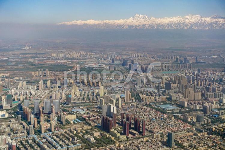 空から見た中国ウルムチの美しい風景 中国,ウルムチ,飛行機の写真素材