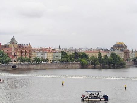 【プラハ】カレル橋からプラハを一望 【プラハ】カレル橋からプラハを一望の写真