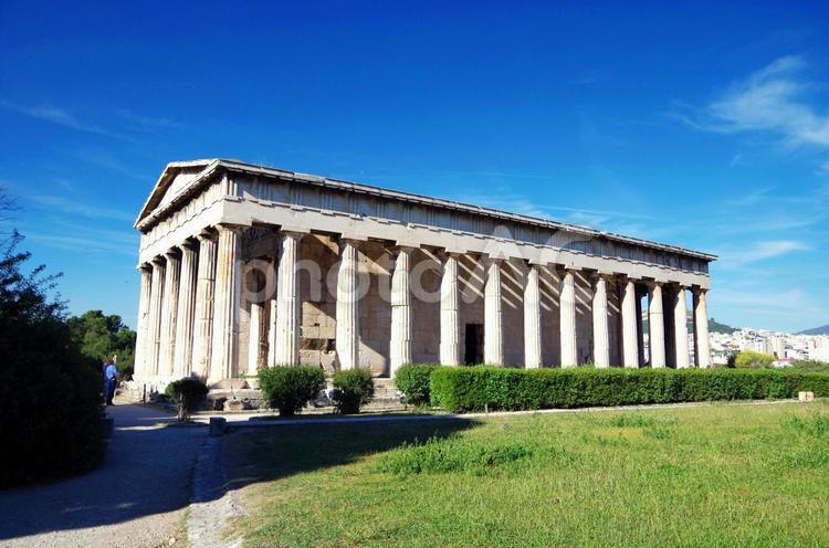 ギリシャ　アテネ　古代アゴラ　ヘファイストス（テセウス）神殿 ギリシャ,アテネ,神殿の写真素材