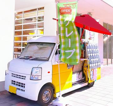 クレープ屋さん① クレープ屋さん① クレープ屋,キッチンカー,スイーツの写真素材
