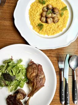 ランチのメインメニュー 鴨,鴨肉,肉の写真素材