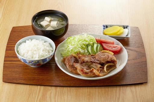 豚のしょうが焼き定食 豚のしょうが焼き定食 豚のしょうが焼き,定食,白ごはんの写真素材