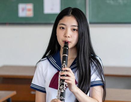 クラリネットの練習中 クラリネットの練習中の写真