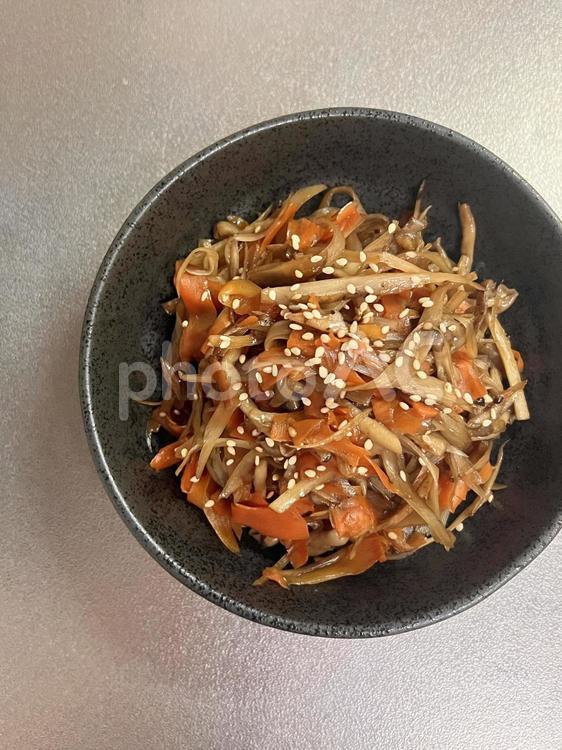 重ね煮きんぴらごぼう ご飯,食事,夜ごはんの写真素材