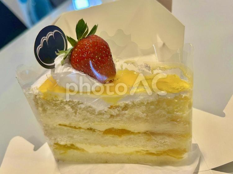 マレーシア、KLのマンゴーケーキ マレーシア,海外,ケーキの写真素材
