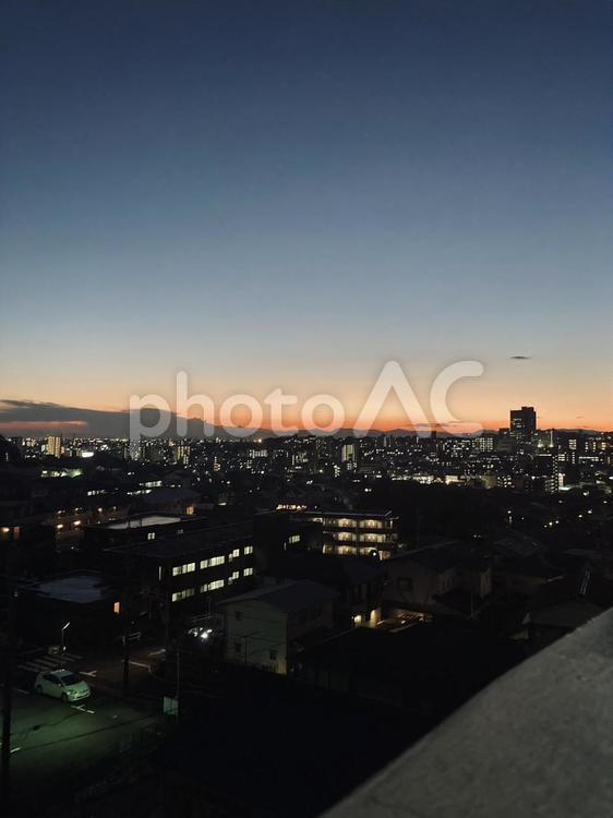夕暮れ 空,夕方,風景の写真素材