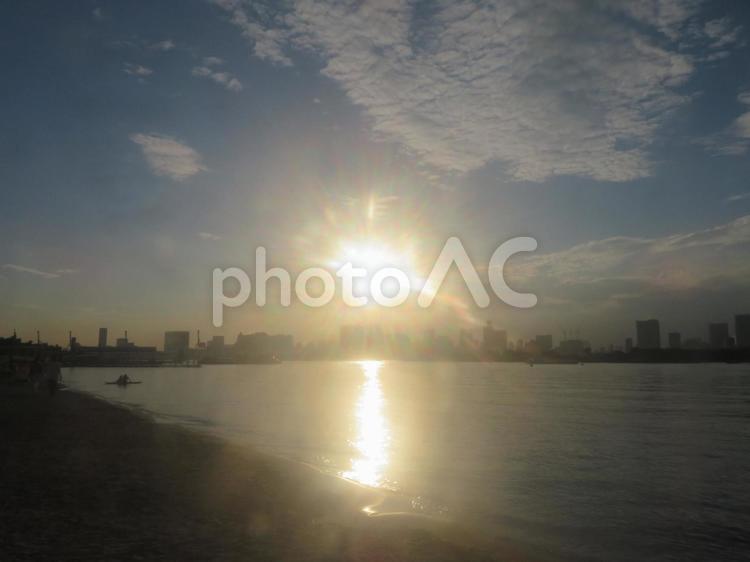 海辺と夕日 夕日,自然,空の写真素材