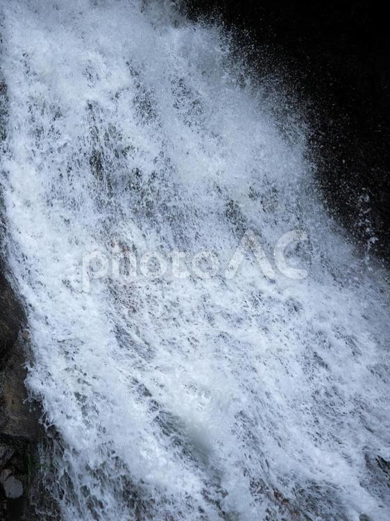 島根県・津和野町の雄滝 雄滝,津和野町,島根県の写真素材