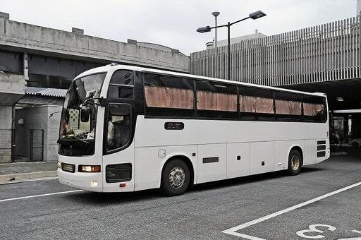 西工ネオロイヤルSD　夜行バス　白 夜行バス,高速バス,旅行の写真素材