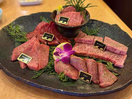 肉の盛り合わせ 肉の盛り合わせ 焼肉,肉,食べ放題の写真素材