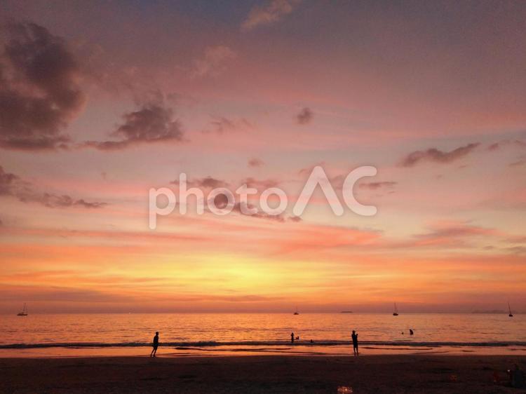 海辺の夕日 日暮れ,暁,海の写真素材