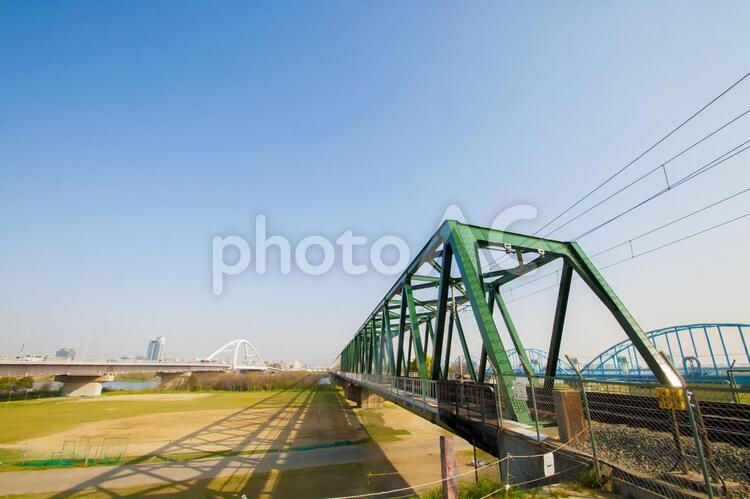 長柄橋より大阪の街並み7 橋,淀川,河川敷の写真素材