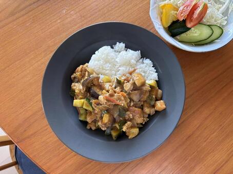 夏野菜たっぷりカレー　無水カレー 夏野菜,カレー,無水カレーの写真素材