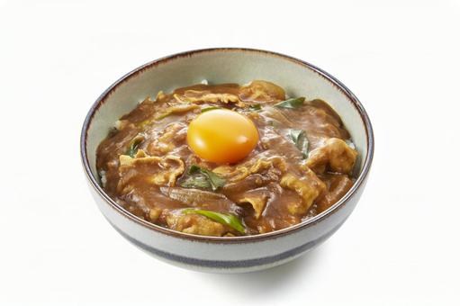 お出汁がきいたカレー丼 生卵のせ お出汁がきいたカレー丼 生卵のせの写真