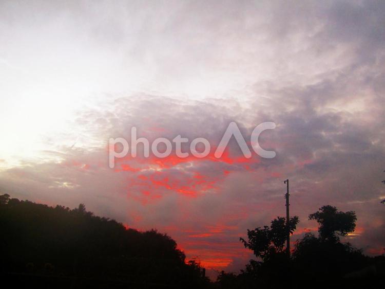 沖縄の夕日が沈んだ瞬間 夕日,sunset,日没の写真素材