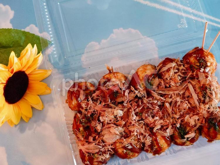たこ焼き、夏のイメージ1 たこ焼き,お祭り,屋台の写真素材