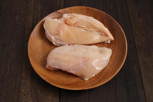 生の鶏むね肉の盛り合わせ 生の鶏むね肉の盛り合わせ 鶏肉,むね肉,生肉の写真素材