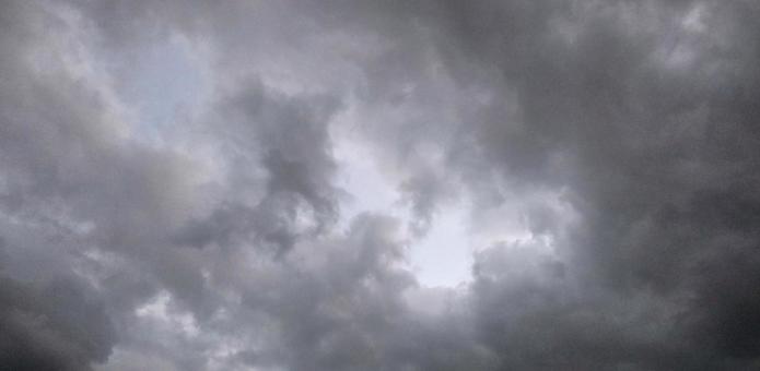 曇天 曇天の写真