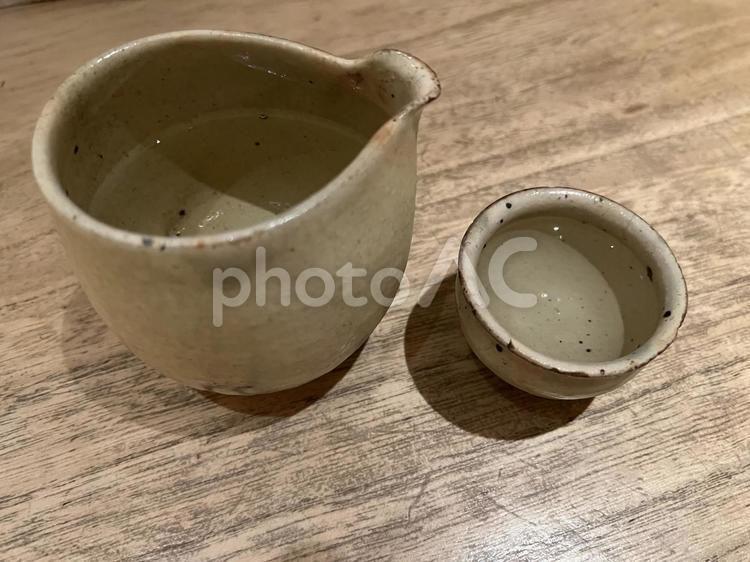 片口とお猪口 日本酒,片口,お猪口の写真素材