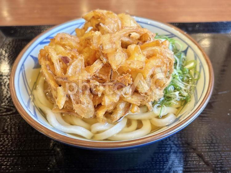 かき揚げうどん うどん,天ぷら,麺の写真素材