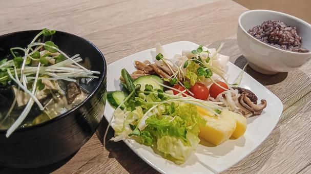 健康的な朝食 朝食,和食,味噌汁の写真素材