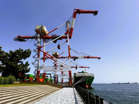 青海コンテナふ頭　周辺の景色 青海コンテナふ頭,港,コンクリートの写真素材