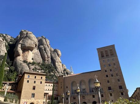 モンセラット修道院と奇岩群 バルセロナ,スペイン,カタルーニャの写真素材